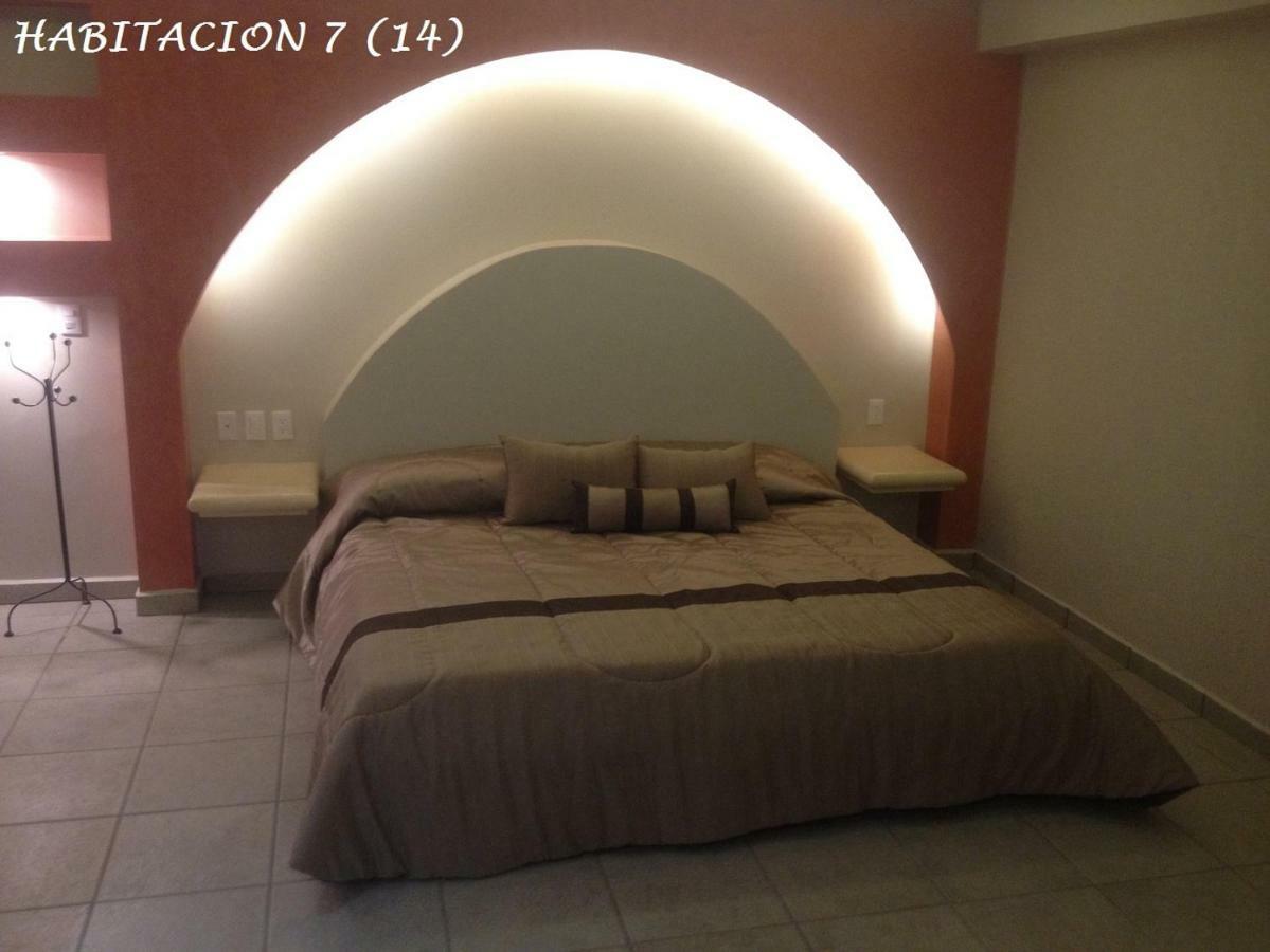 Cocos Hotel Cuernavaca